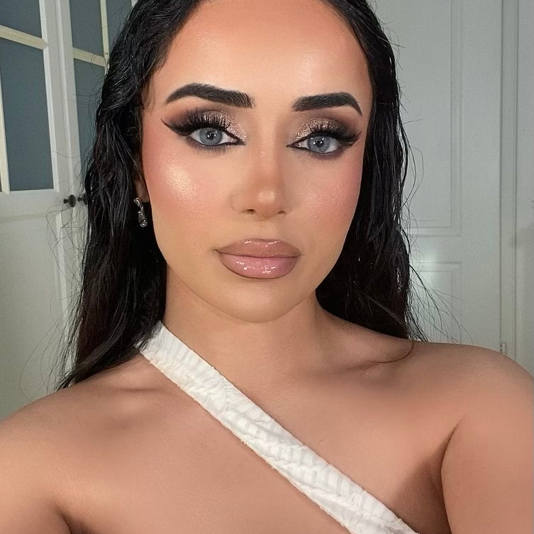 Facetune_06-05-2025-16-51-47.jpg